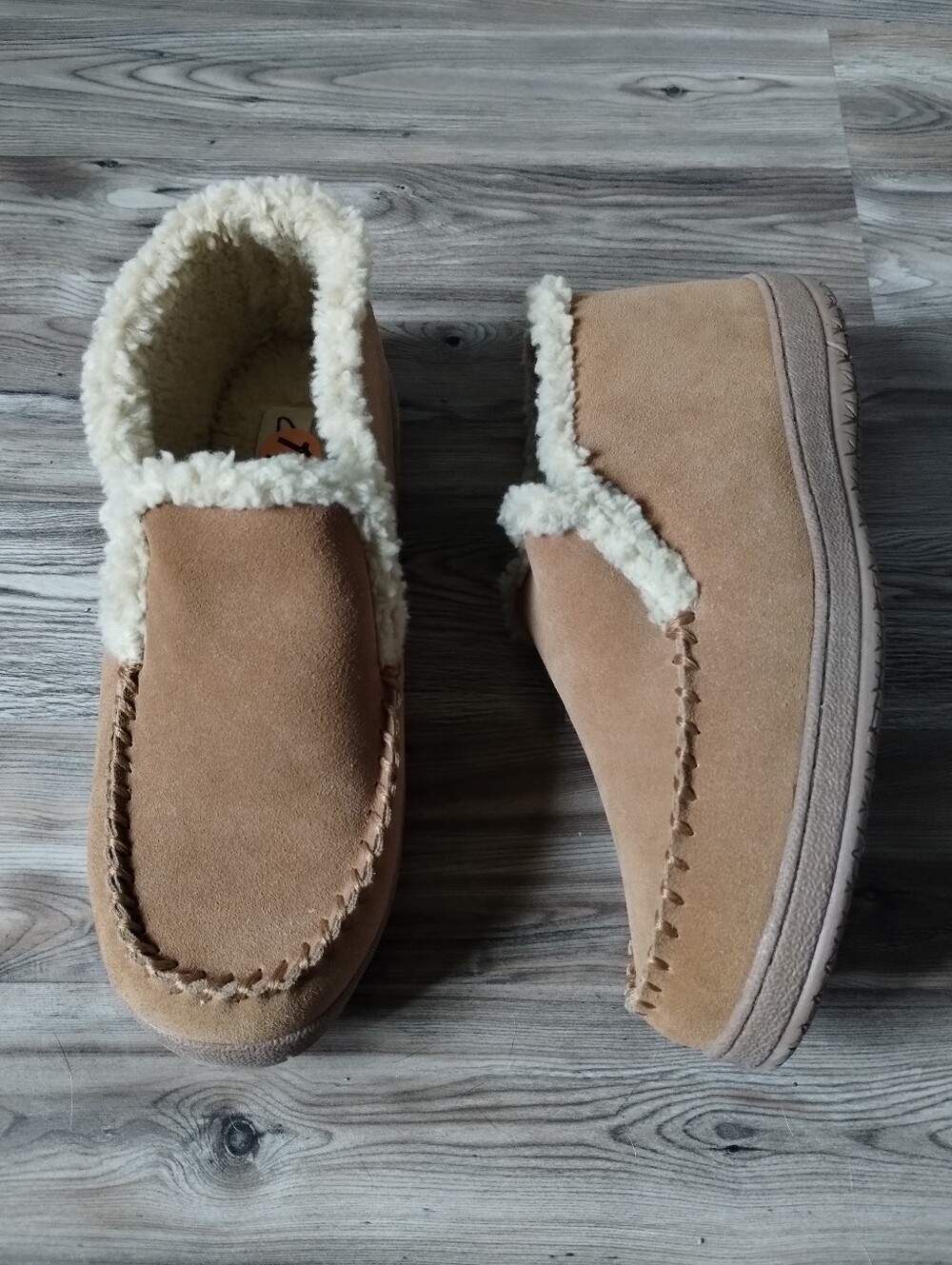 Clarks Mens Tan Suede Leather Sherpa Lined Ankle Bootie Slipper Size 11
